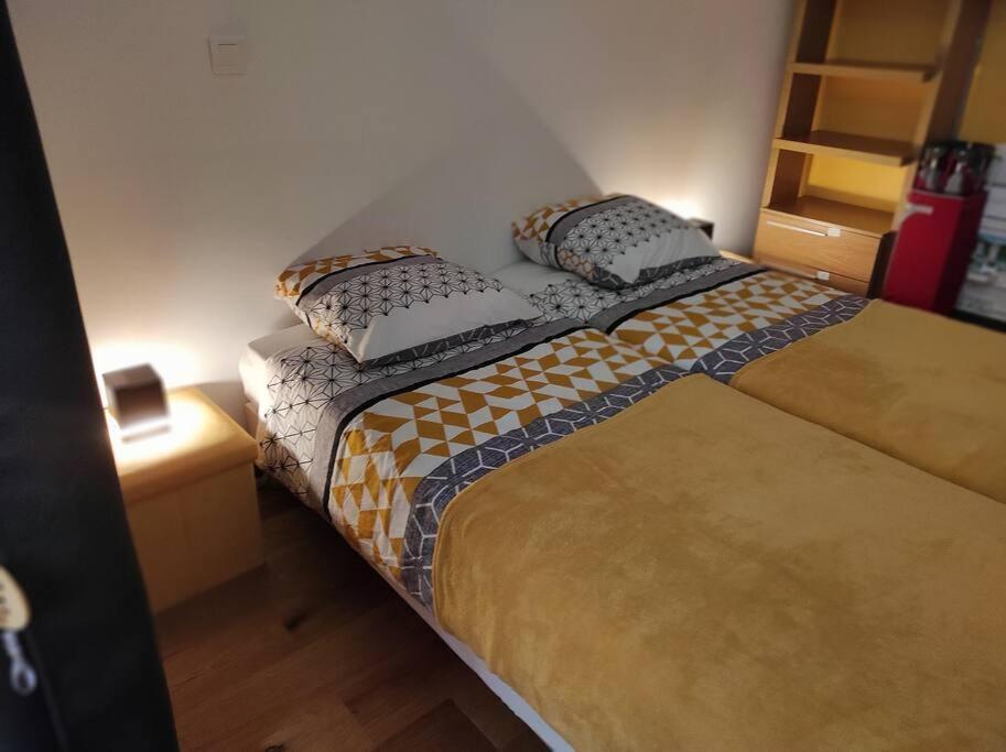 Apartamento Chez Ghys Eaux-Bonnes Exterior foto
